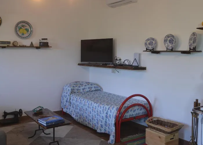 Villino Anna E Pippino *