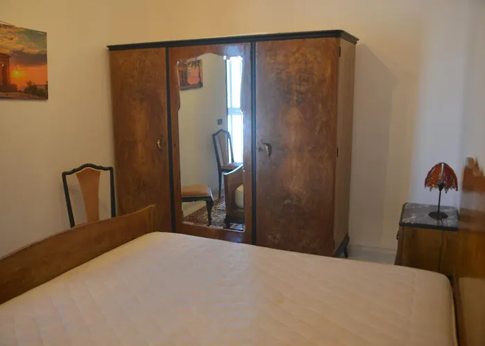 Villino Anna E Pippino *