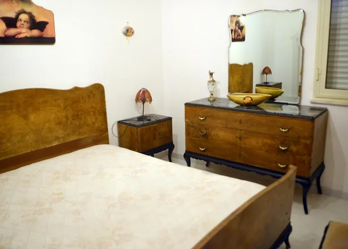 Villino Anna E Pippino 卡拉塔菲米